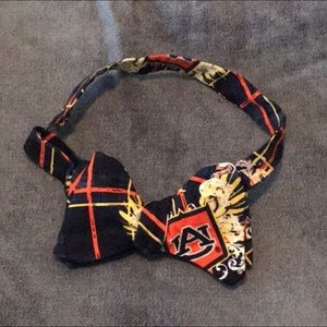 Collegiate Sports Bow tie!